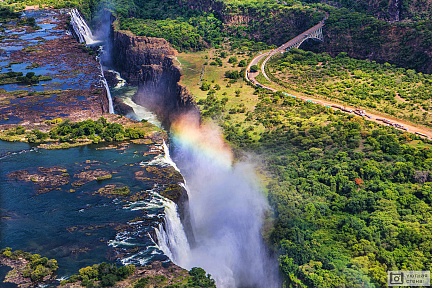 Фотообои Радуга над водопадом Виктория